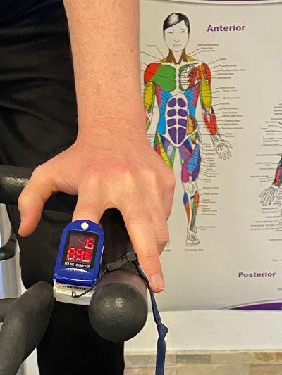 Gait training with movement feedback