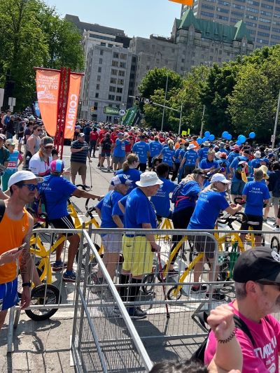 Team members waiting at the barriers